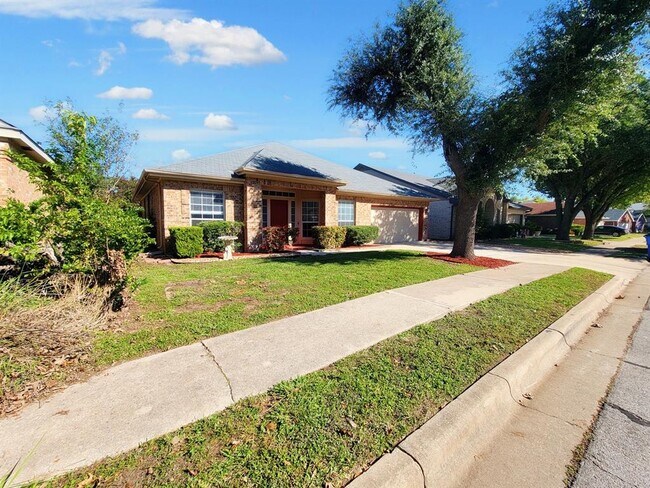 Building Photo - 1508 Natural Bridge Ln