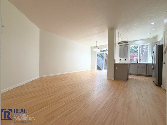 Foto del edificio - 17230 NW Widgi Creek Ct