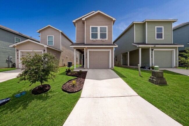 Building Photo - Where Modern Style, Cozy Living, and Effortless Comfort Come Together Perfectly
