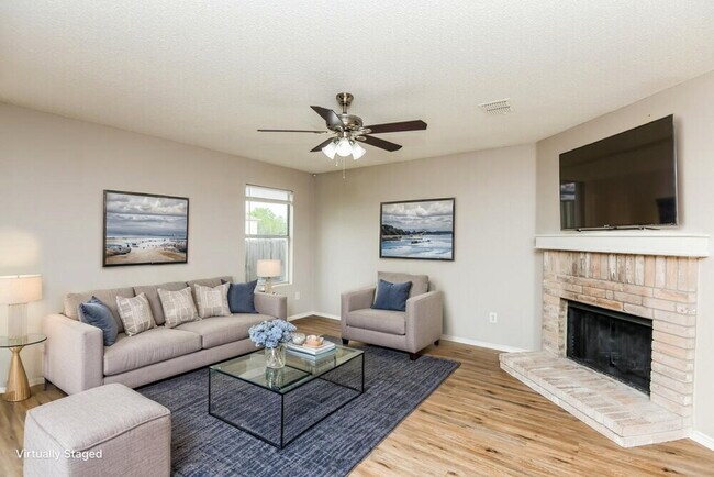 Building Photo - 4329 Meadowknoll Dr