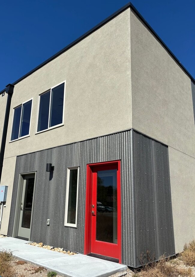 Building Photo - 124 New St