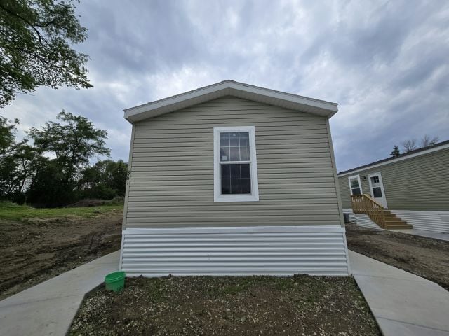 Building Photo - 361 Brutus Dr