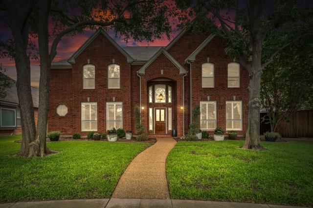 Foto principal - 6120 Brookhollow Dr
