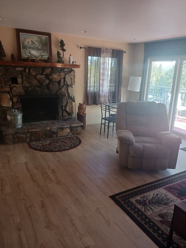 Building Photo - Beautiful Big Bear Home
