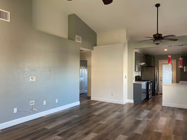 Foto del edificio - 112 Prairie Springs Loop