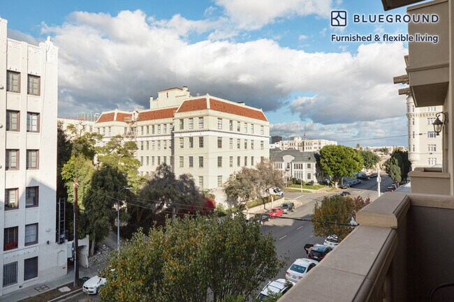Foto del edificio - 918 S Oxford Ave