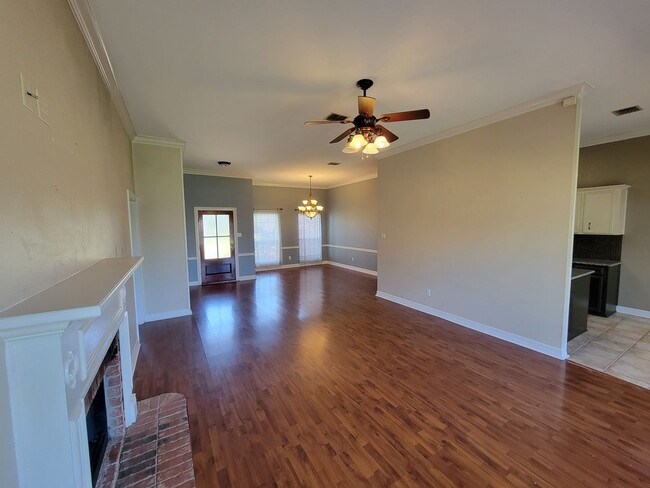 Foto del edificio - Stockwell Place 4 BR / 2 BA
