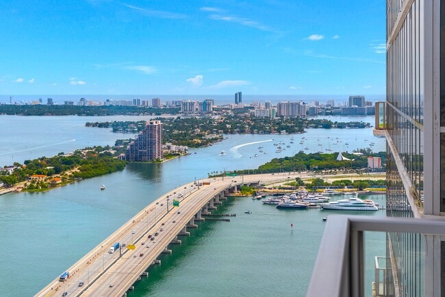 Photo - 1100 Biscayne Blvd Apartment