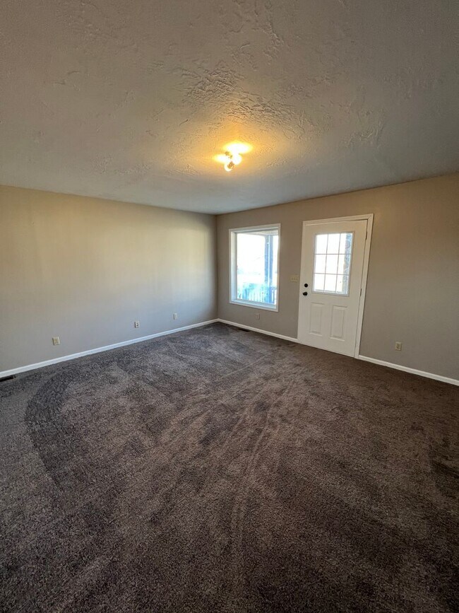 Building Photo - Charming 3 BD, 2 BA Home in Martin, TN!