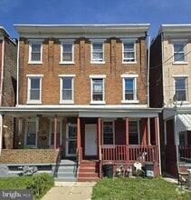Building Photo - 53 Kelsey Ave
