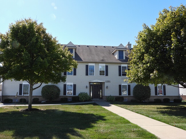 Exterior - Roachton Flats