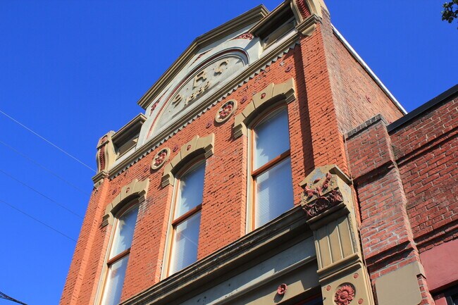 Foto del edificio - 109 West Third Ave #201