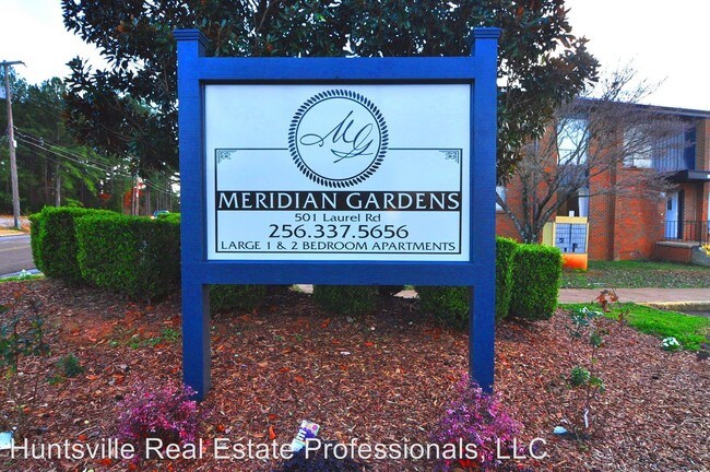 Building Photo - 500 Eastbrook Dr NW