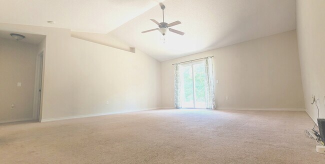 Building Photo - 1857 Bay Oaks Cir