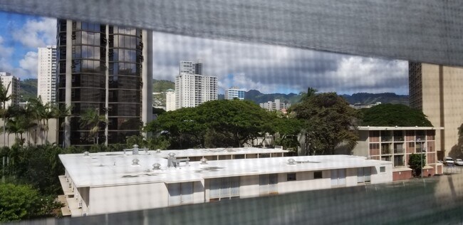 Foto del edificio - 1550 Rycroft St