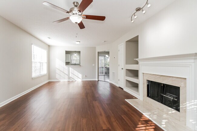 Foto del edificio - 720 Ansley Ct