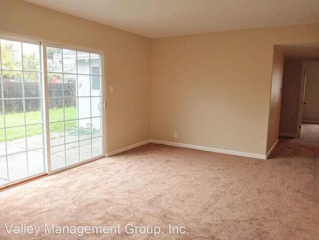 Building Photo - 3 br, 2 bath House - 281 Stagehand Dr