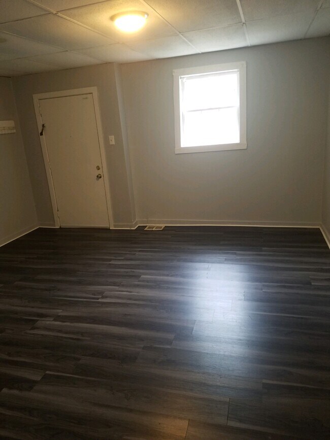 Foto del edificio - 75 Anthony St