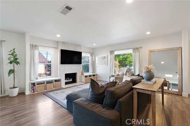 Building Photo - 7901 Flight Ave