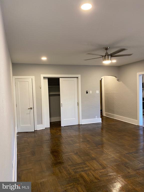 Building Photo - 45 E Cliveden St