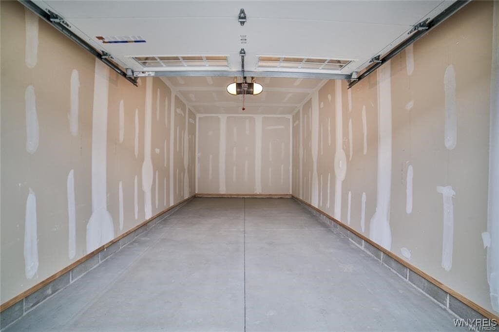 Foto del edificio - 295 Northill Dr