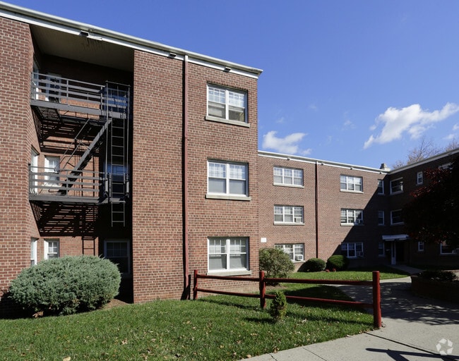 Arlington Court Apartments East Orange Nj Primary Photo Arlington Court Apartments