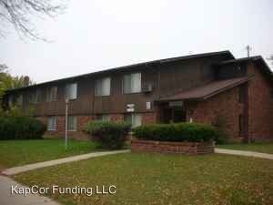 Primary Photo - 2600 W Highland Ave