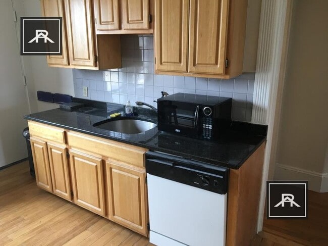 Building Photo - 4 bedroom in Brighton MA 02135