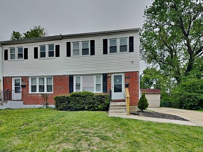 Building Photo - 7120 Bexhill Rd