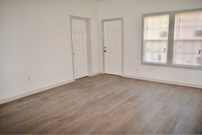 Foto del edificio - 403 N Catherine St