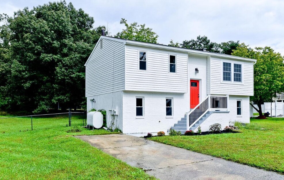 Foto principal - 3704 Oaklawn Rd
