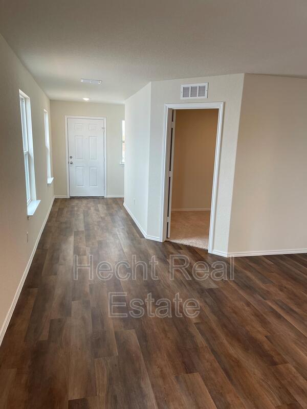 Foto del edificio - 4146 Lily Glade Ln
