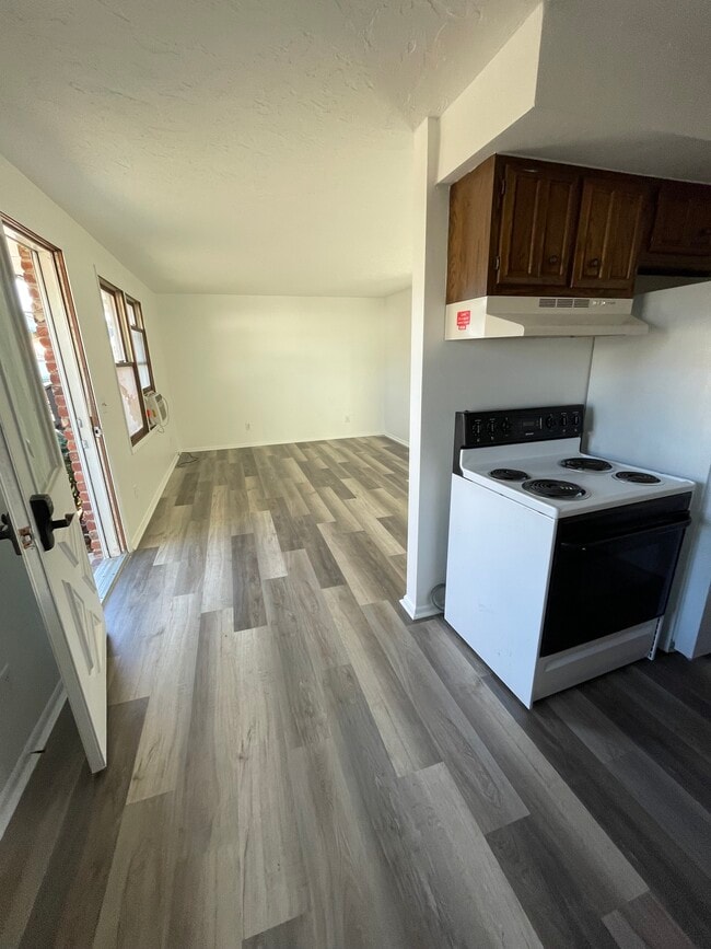 Dining area - 110 S West St