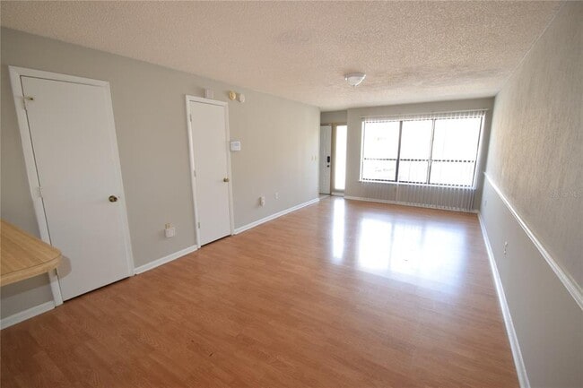 Foto del edificio - 450 Market Square E