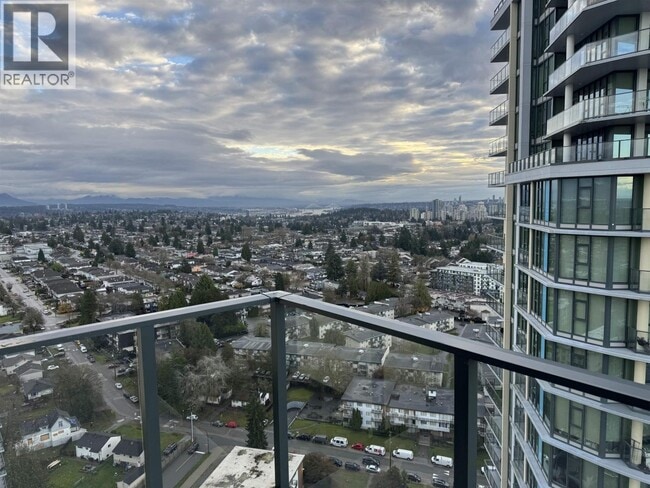 Building Photo - 7358 Edmonds St