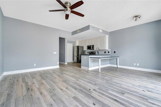 Building Photo - 9279 Northlake Pkwy