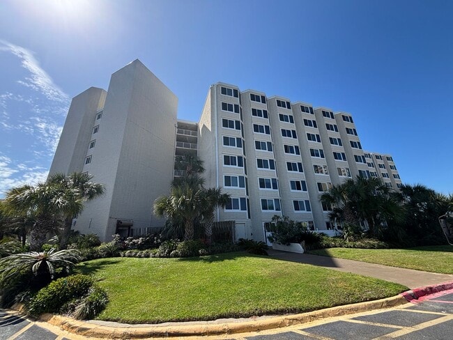 Building Photo - Top of Gulf Condos #404