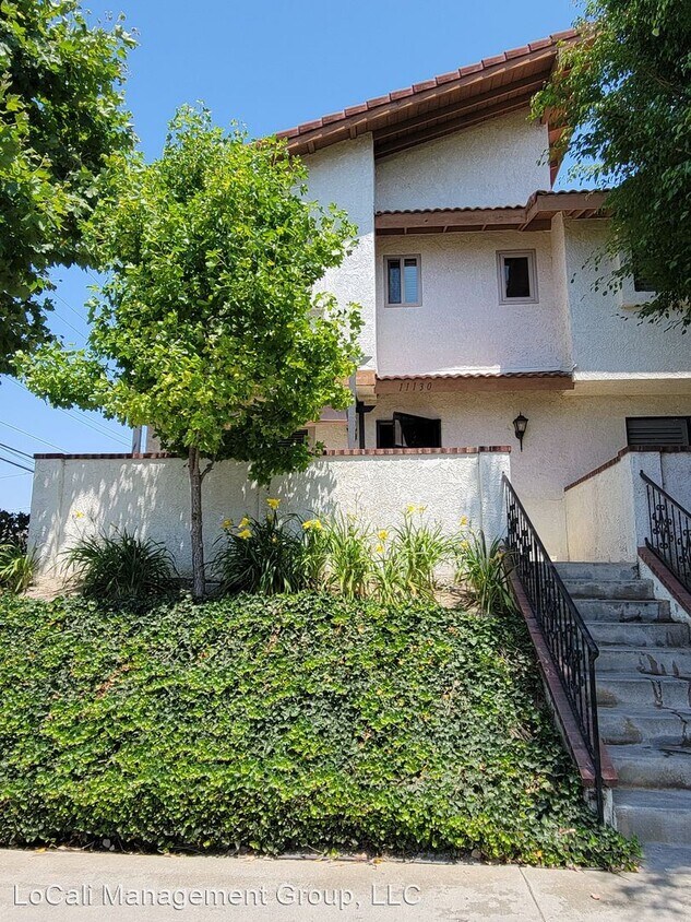 51 2 Bedroom Houses for Rent in Orange County, CA Westside Rentals