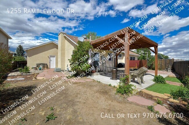 Foto del edificio - 4255 Ramblewood Dr
