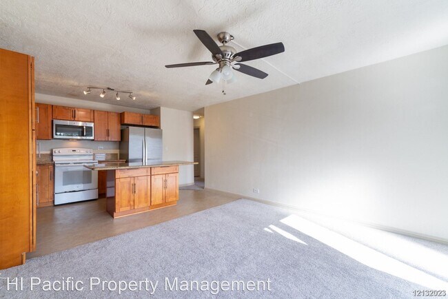 Building Photo - 3 br, 1 bath House - 98-729 Moanalua Lp. U...