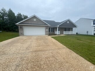 Building Photo - 1170 Happy Ridge Dr