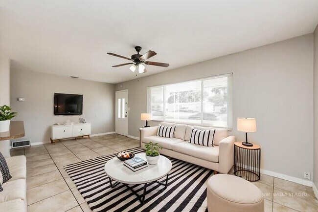 Foto del edificio - 5773 56th Terrace N