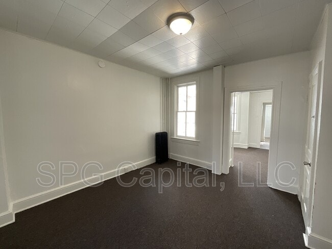 Foto del edificio - 928 W Princess St