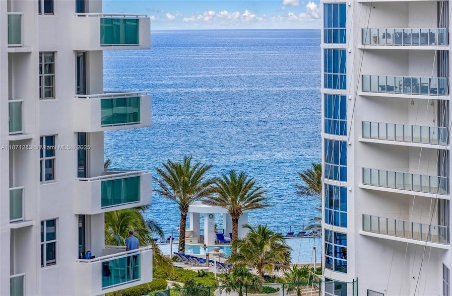 Photo - 3000 S OCEAN DR Unit 814