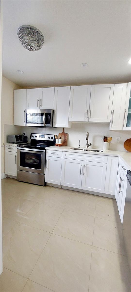 Foto del edificio - 17063 NW 56th Ct