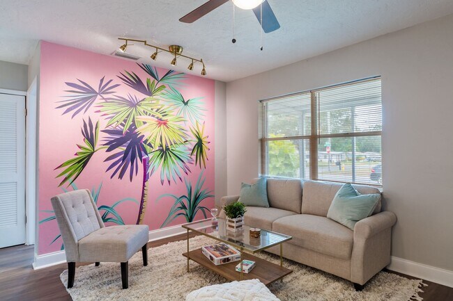 Foto del edificio - Beautiful 3BR/2BA St. Pete Home – Modern Updates & Prime Location