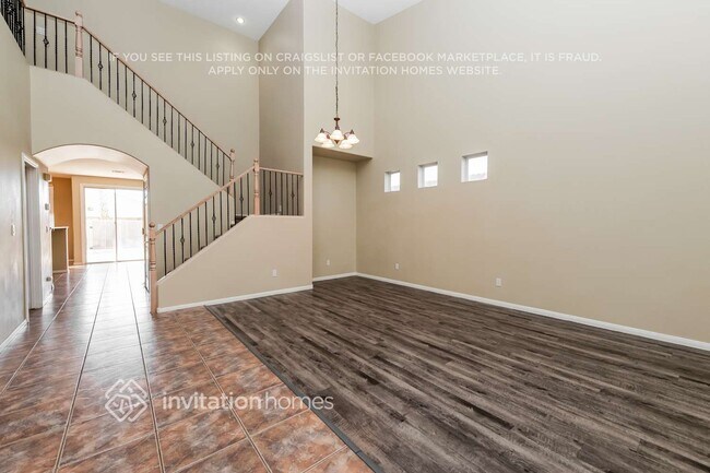 Foto del edificio - 4829 Soaring Springs Ave