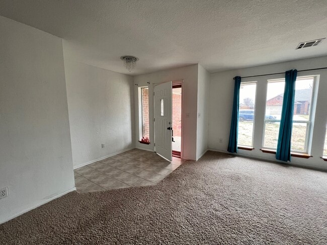 Building Photo - 1209 Tuggle St