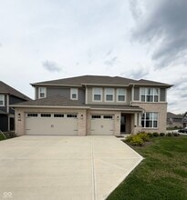 Building Photo - 908 Edmonds Pl