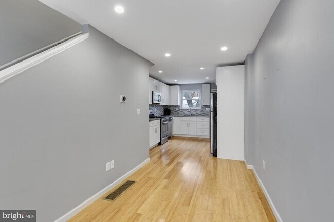 Foto del edificio - 240 Wilder St